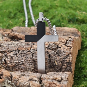 Cross Pendant Necklace Two-Color Splicing 316L Stainless Steel Brushed Metal Industrial Style Retro Jewelry For Men