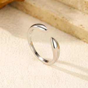 Minimalist S925 sterling silver open ring featuring a smooth teardrop design