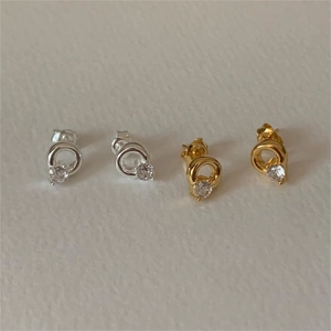 Minimalist 925 silver hoop earrings with round zircon available in silver and gold sets