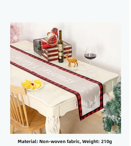 Chemin de table de Noël avec bordure à carreaux rouge-noir et motif renne imprimé