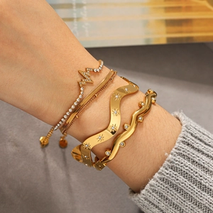 Wave Shaped Stainless Steel Bracelet Rhinestone Heartbeat Star Bangle Herringbone Chain Jewelry For Women Elegant Luxury