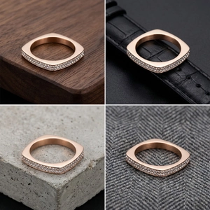 Vue détaillée de la bague carrée en or rose avec deux rangées de diamants pavés