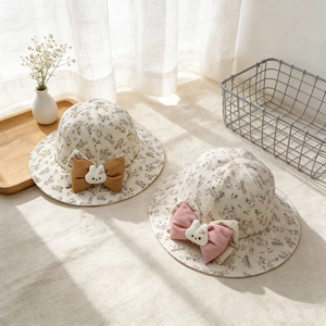 Chapeaux de soleil à fleurs pour bébés avec nœuds et lapins pour les sorties