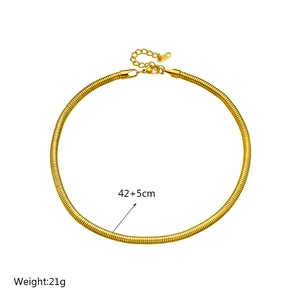 Golden titanium steel Cuban chain necklace with lobster clasp and adjustable length
