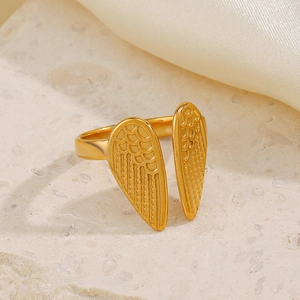 18K gold-plated stainless steel wing ring with detailed feather texture in a minimalist style