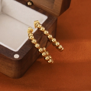 18K gold plated stainless steel bead hoop earrings for women with minimalist C-shape