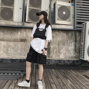 Sac de poitrine tactique techwear en tissu oxford noir pour la mode urbaine et l'usage externe