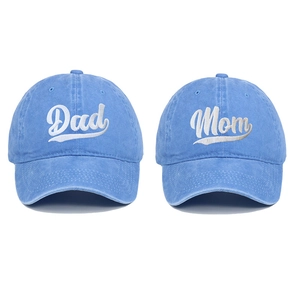 Set of 2 washed cotton baseball caps with Dad and Mom embroidery in vintage blue