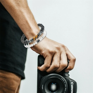 Double-layer beaded bracelet for men featuring matte black beads and white turquoise