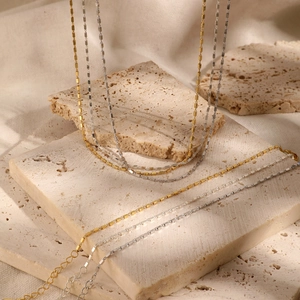 Elegant 925 sterling silver mini square box chain necklace in gold and silver finishes