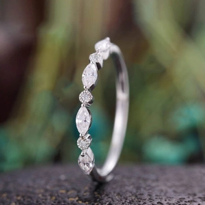 Ewigkeitsring Marquise Rundschliff Zirconia Kupfer Vergoldet Minimalistischer Stapelbarer Schmuck Für Damen