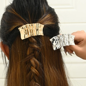 Irregular Wave Hair Clip Alloy Liquid Metal Style Wrinkled Texture Spring Barrettes For Women Fashion Accessory