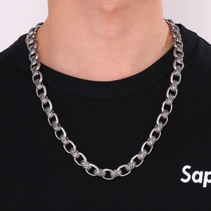 Retro punk 12mm silver stainless steel O-chain necklace for men worn on black t-shirt