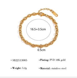 Macro view of 18K gold plated stainless steel chain showing dimensions 16.5+3.5cm