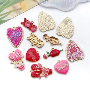 Set de breloques DIY Saint-Valentin avec cœur, rose et montgolfière en rose et or