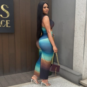 Sleeveless gradient bodycon maxi dress with ruched details and high neck for women