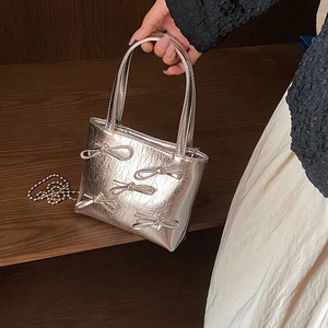 Mini Handbag Silver Metallic PU Leather Bow Decorations Crumpled Texture Crossbody Bag Ball Chain Strap Fashion Women