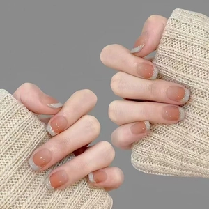 French Gradient Press On Nails Nude Pink Shimmer Silver Glitter Line Short Square Artificial False Nail Tips ABS Plastic