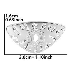 Silver semicircular eye-shaped jewelry charm showing 2.8cm width and 1.6cm height details