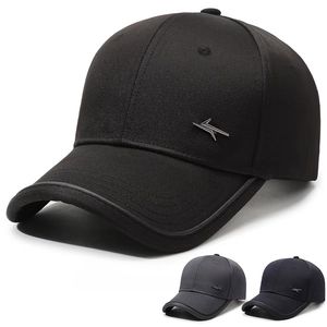 Cappello Da Baseball Da Uomo Poliestere Regolabile Protezione Solare Tinta Unita Con Logo In Metallo Laterale Casual Sport
