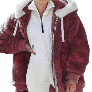 Comoda felpa oversize bordeaux in peluche con calda fodera bianca per le donne