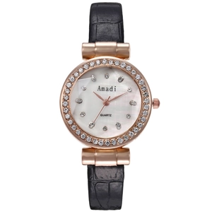 Montre à quartz pour femme avec lunette en cristal or rose et bracelet en cuir noir