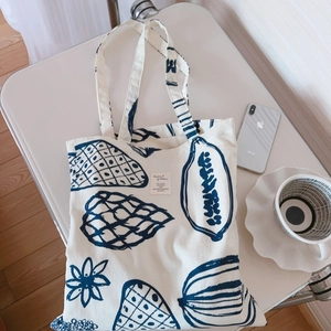 Sac cabas en toile minimaliste avec imprimé botanique bleu et doubles bandoulières