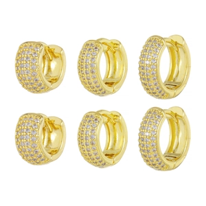 Dreiteiliges vergoldetes Huggie-Ohrring-Set mit Zirkonia-Pavé-Fassungen für Damen