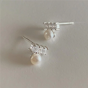 Elegant 925 sterling silver pearl stud earrings with sparkling cubic zirconia accents