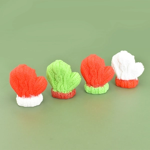 Mini resin Christmas gloves in red and green with knit texture for DIY crafts and decor