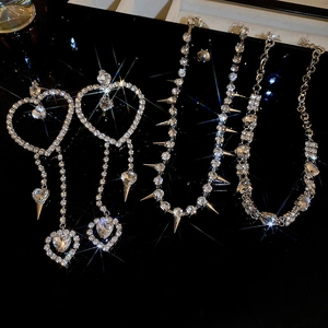 Heart Shaped Rhinestone Long Tassel Dangle Earrings With Silver Earring Post Exaggerated Fashion Jewelry For Women