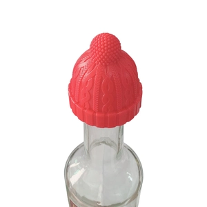 Creative red beanie-style silicone wine bottle stopper for champagne and red wine bottles