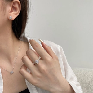 Parure bijoux en argent S925 avec collier, bague et boucles d'oreilles zircon