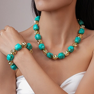 Chunky turquoise acrylic and gold irregular geometric bead necklace and bracelet set