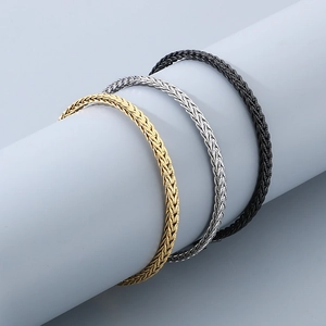 Dreifarbige Drachenknochen-Armbänder aus Edelstahl in Gold, Silber und Schwarz geflochten