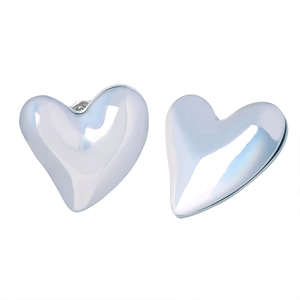 Elegant French style heart-shaped titanium steel stud earrings with pearlescent finish