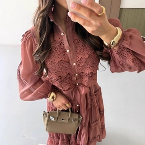 Vestito Lungo A Maniche Lunghe In Pizzo Crochet Francese Elegante Retrò Colletto Alla Coreana Con Bottoni Orlo A Balze