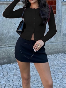 Cardigan noir à manches longues style Y2K et mini-jupe assortie pour femmes chic