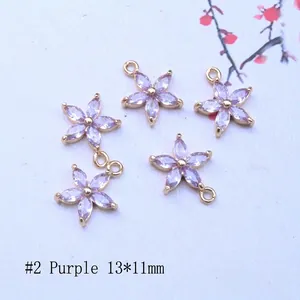 Fünf lila Zirkon-Blumenanhänger 13x11mm mit vergoldetem Rahmen für DIY Schmuckherstellung
