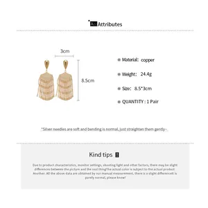 Detailed size chart showing 8.5x3cm dimensions for golden fan-shaped tassel earrings