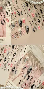 Detail der M-1253 Halloween Nagelaufkleber mit geprägtem Silberkreuz und Rosenmotiven