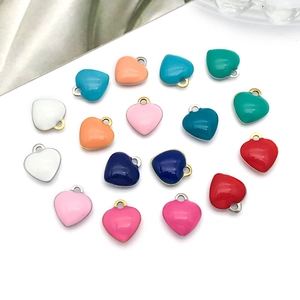Colorful 8x9mm heart-shaped enamel pendants in stainless steel for DIY jewelry making