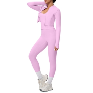 Set yoga rosa 3 pezzi con giacca a zip, top corto e leggings a vita alta aderenti
