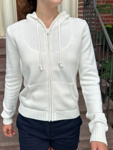 Sweat à capuche blanc en maille pour femme avec fermeture éclair et poches avant