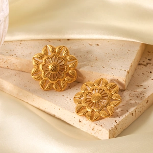 Boucles D'oreilles Puces Fleur Vintage Français Acier Inoxydable Tournesol Évidé Bijoux Plaqué Or Pour Femmes