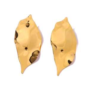 Minimalist 18k gold textured leaf earrings with a polished metallic finish and crinkled design