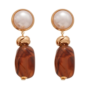Irregular resin and pearl earrings with gold metal knot and vintage brown finish