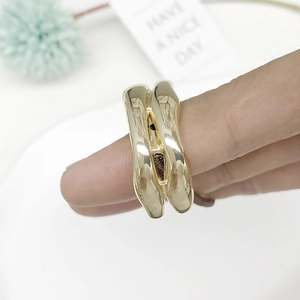 Minimalist double-layered gold U-shape ponytail cuff hair ring with polished finish