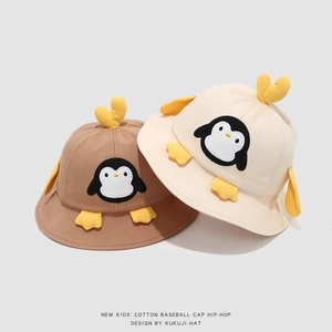 Cappello da pescatore per bambini in cotone con pinguino in marrone e beige per il sole