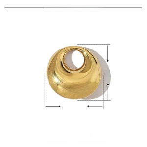 Vue détaillée d'un pendentif rond doré en acier inoxydable de 20 mm avec dimensions